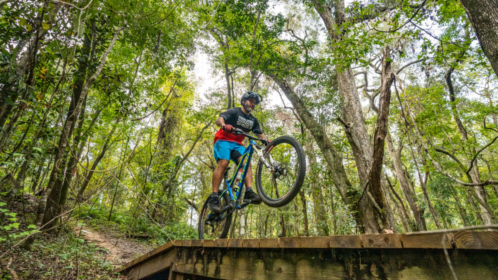 Biking in Tallahassee on outdoor trails